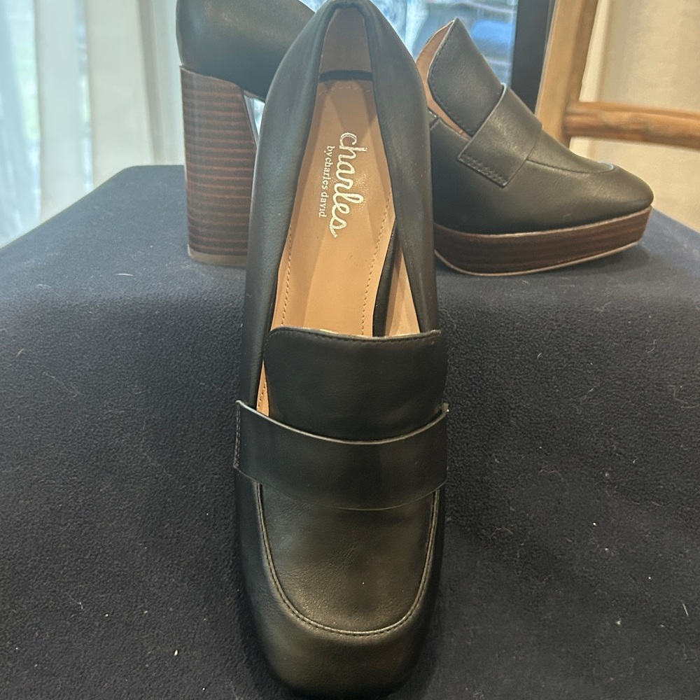 Charlies Black Women's Platform Loafers